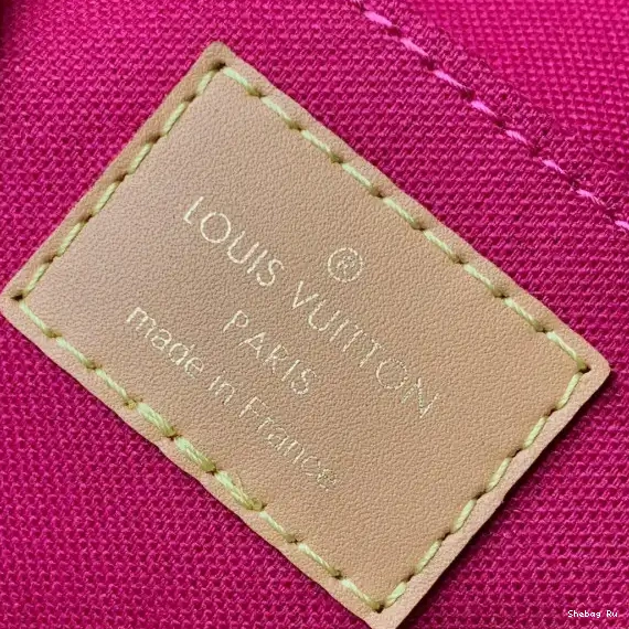 LOUIS VUITTON TAMBOURIN 0524